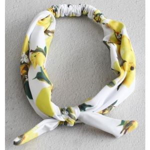 Lemon print headband